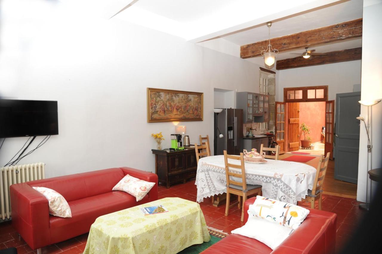 Classic France Double For Larger Groups Or Extended Families - Ac, Elevtor, 2 Appts Joined By A Common Indoor Patio Appartamento Limoux Esterno foto